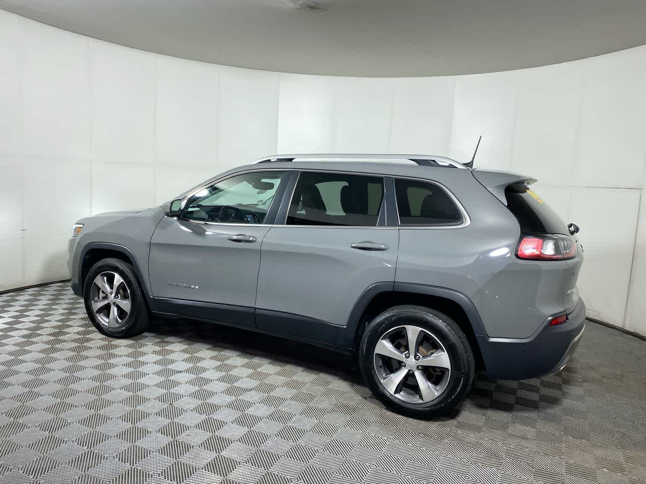 2021 Jeep Cherokee Limited photo 4