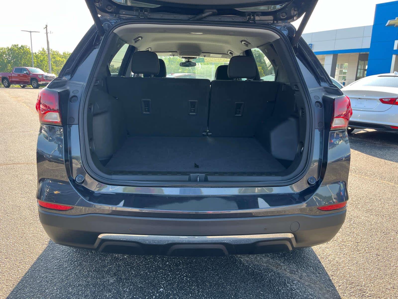 2022 Chevrolet Equinox LT photo 4