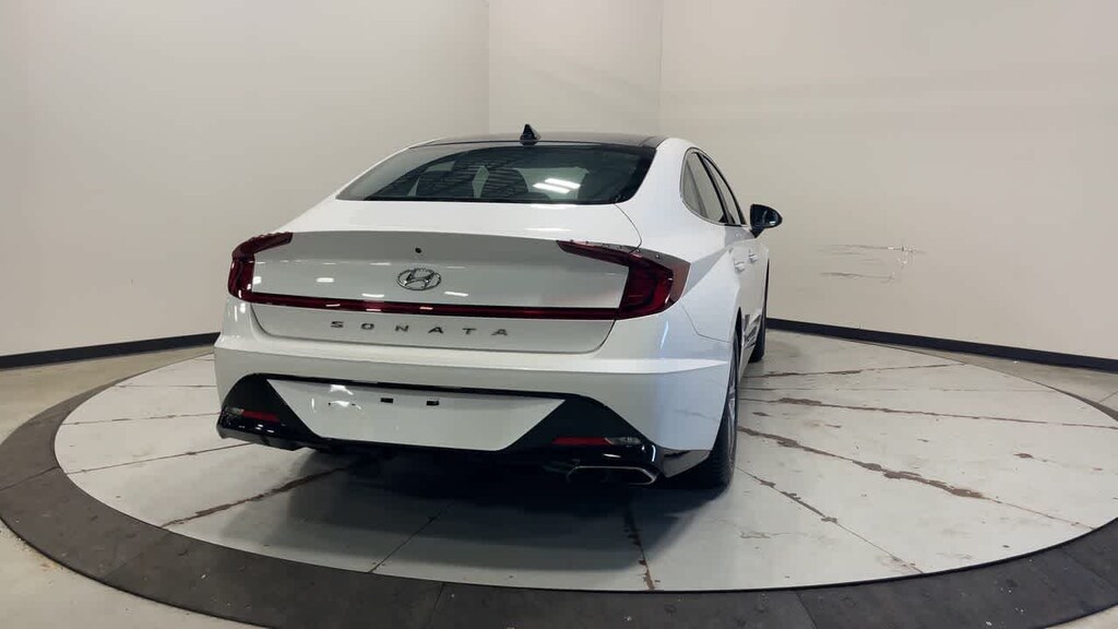 Used 2022 Hyundai Sonata SEL Sedan