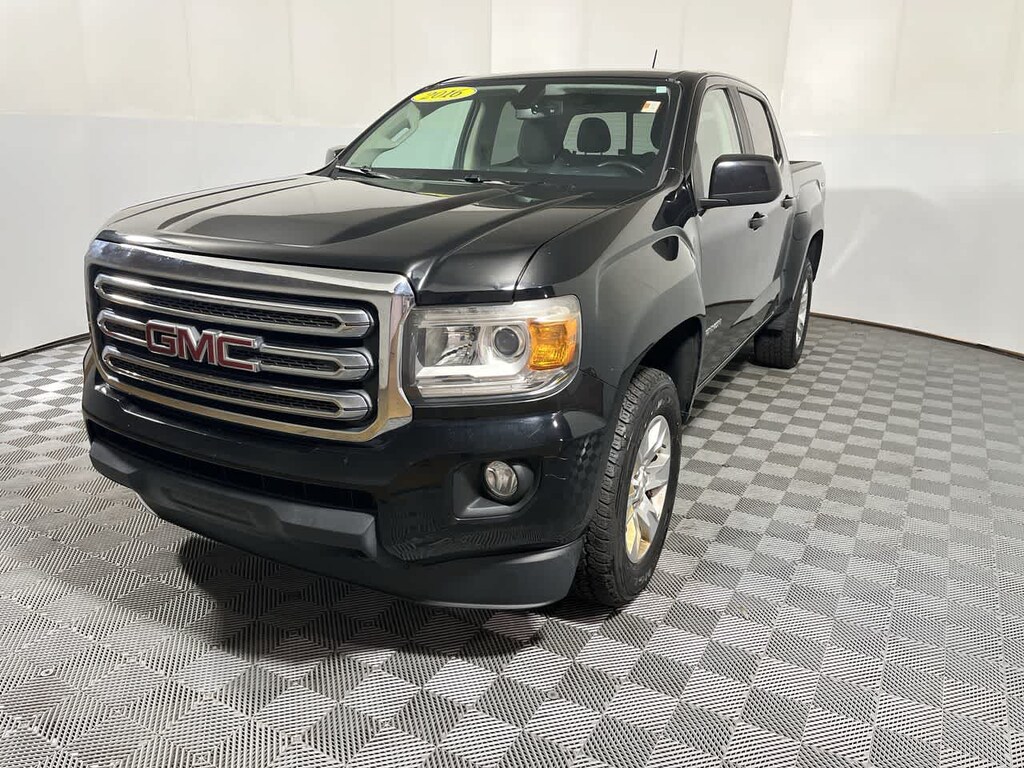 Used 2016 GMC Canyon 4WD SLE Crew Cab 128.3 Truck Crew Cab