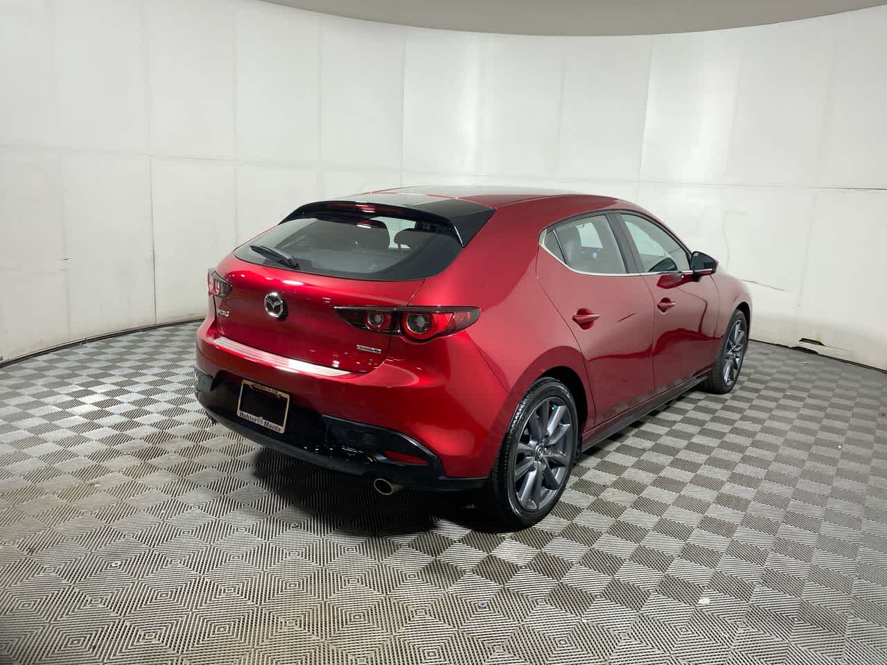 2025 Mazda Mazda3 Hatchback 2.5 s Preferred photo 2