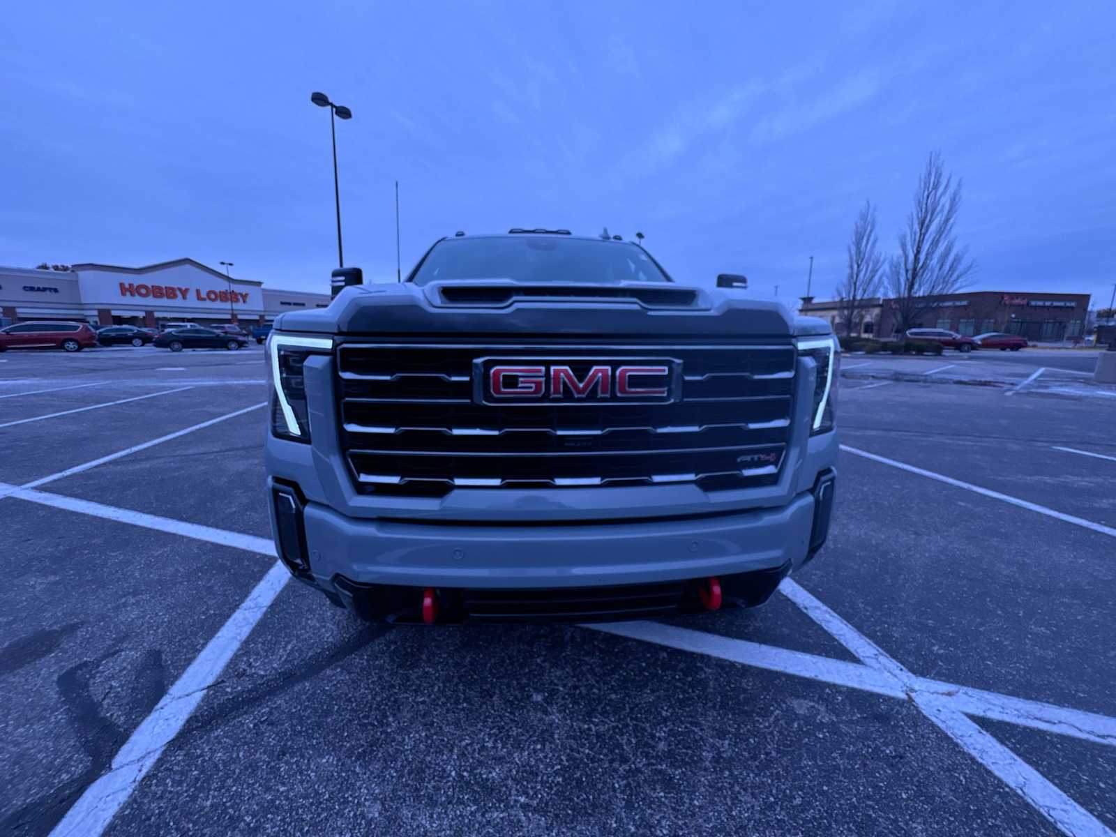 2024 Gmc Sierra HD AT4 photo 3