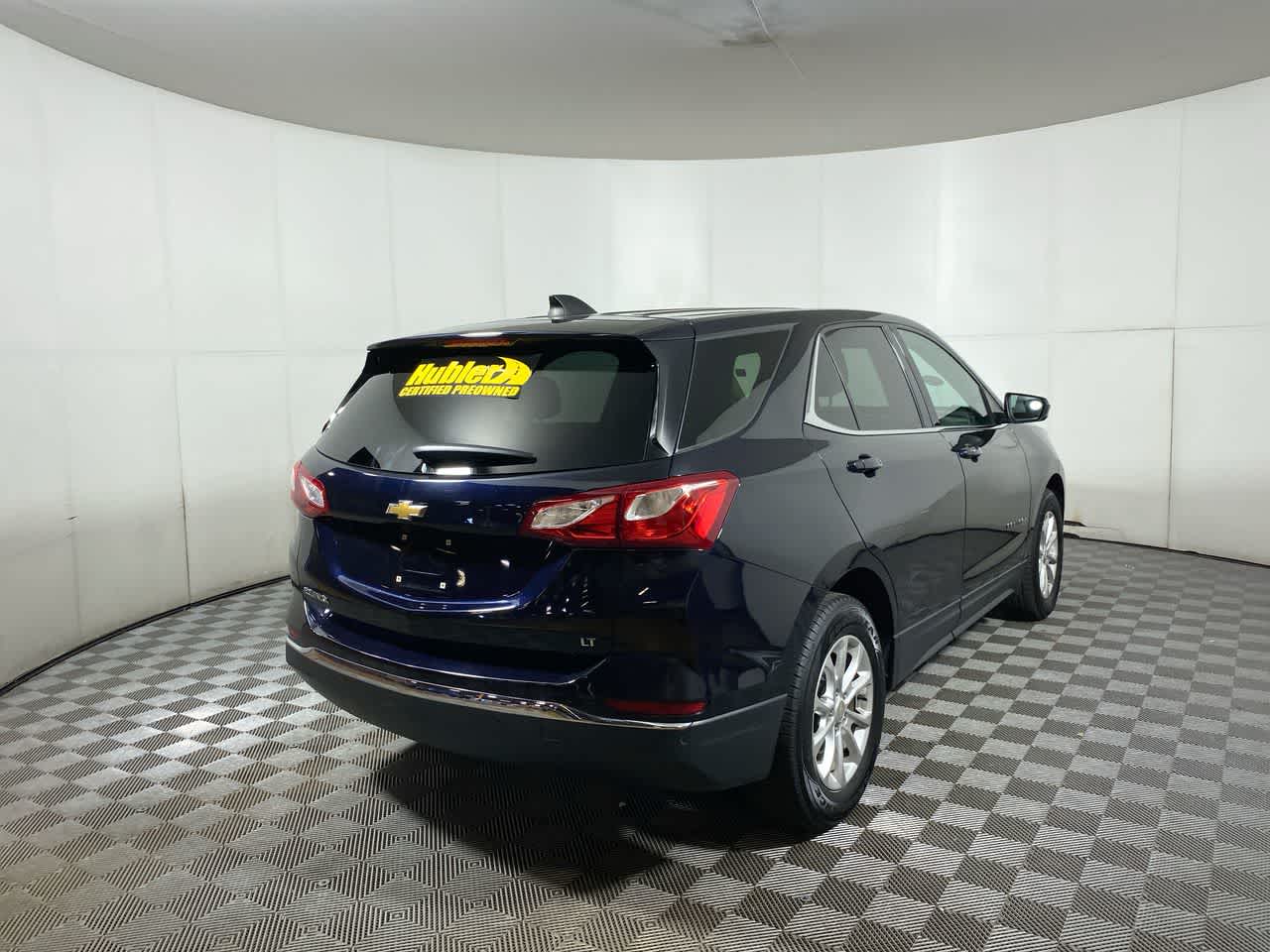 2020 Chevrolet Equinox LT photo 2
