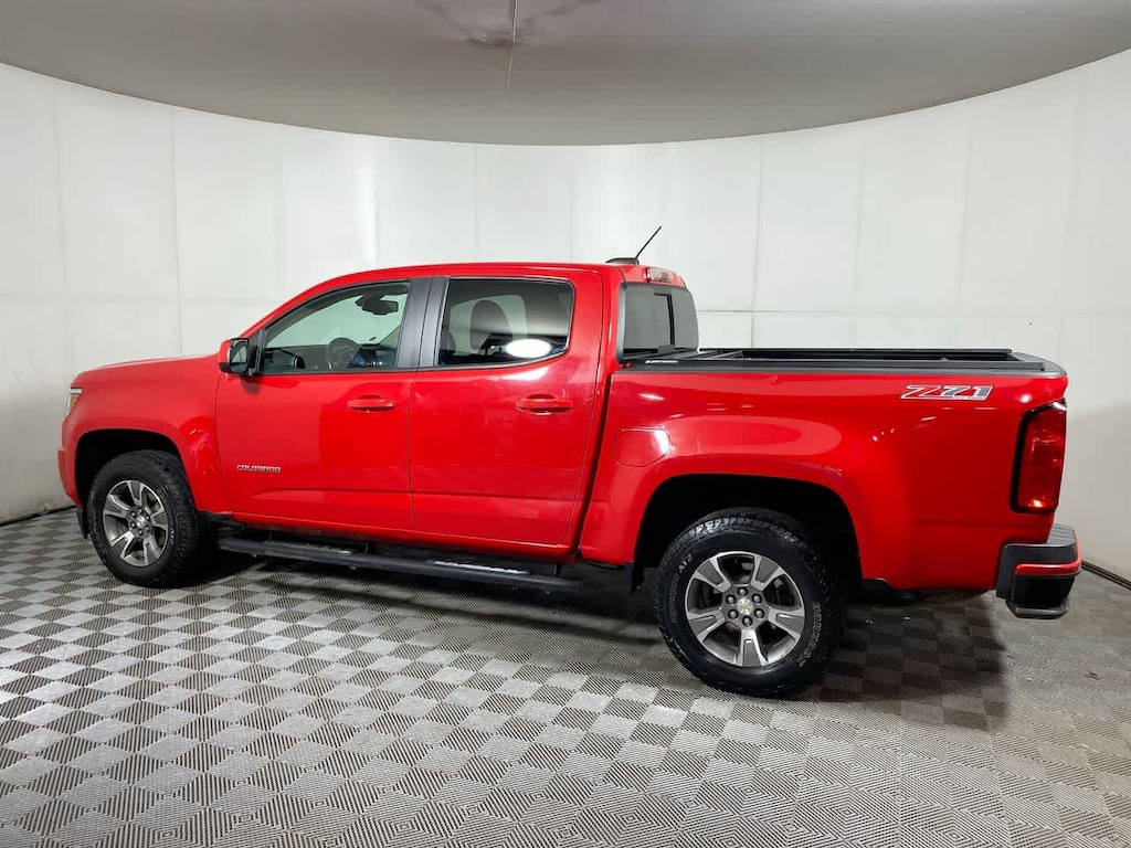 Used 2019 Chevrolet Colorado 4WD Z71 Crew Cab 128.3 Truck Crew Cab