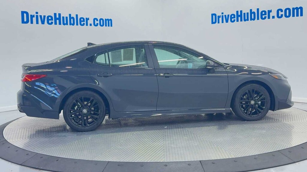 Used 2025 Toyota Camry SE Sedan