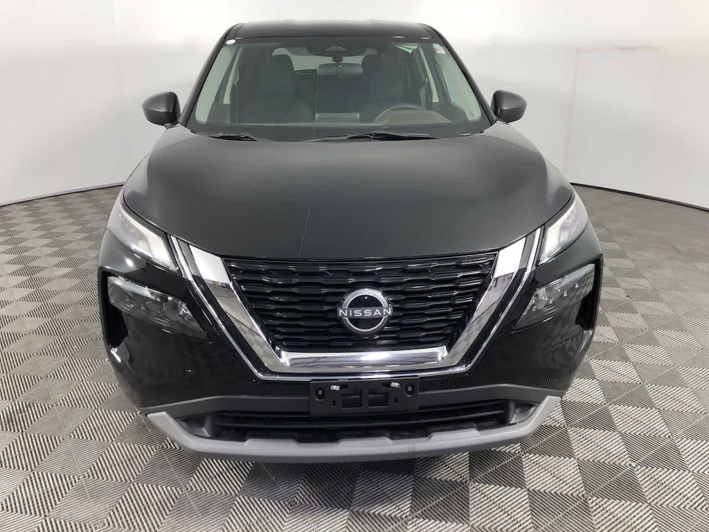 Used 2023 Nissan Rogue S SUV