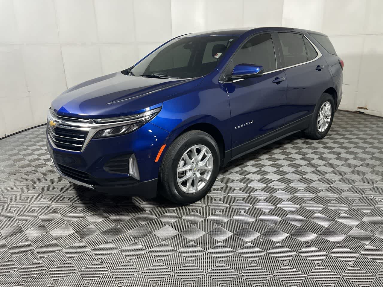 2022 Chevrolet Equinox LT photo 4