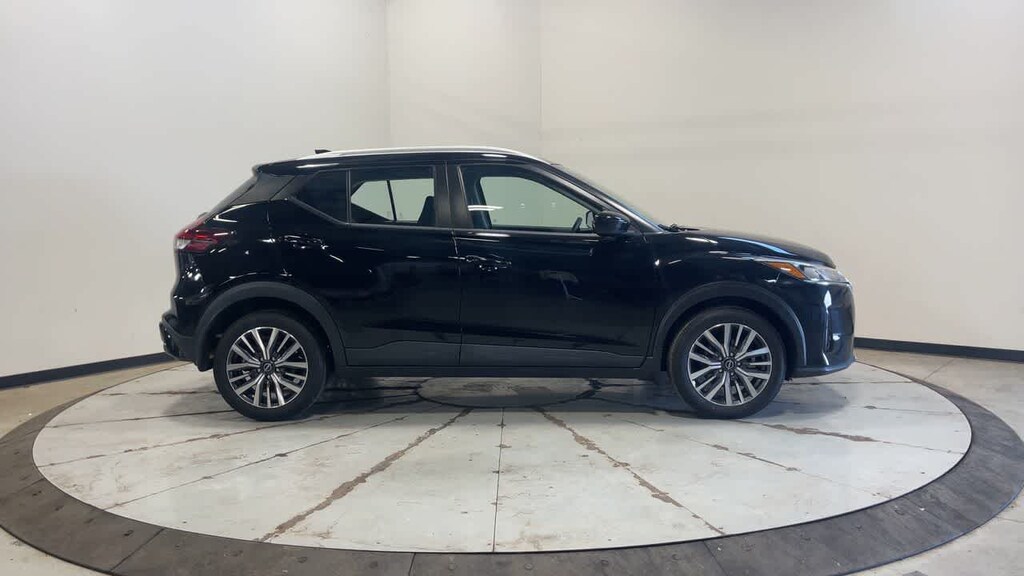 Used 2023 Nissan Kicks SV SUV