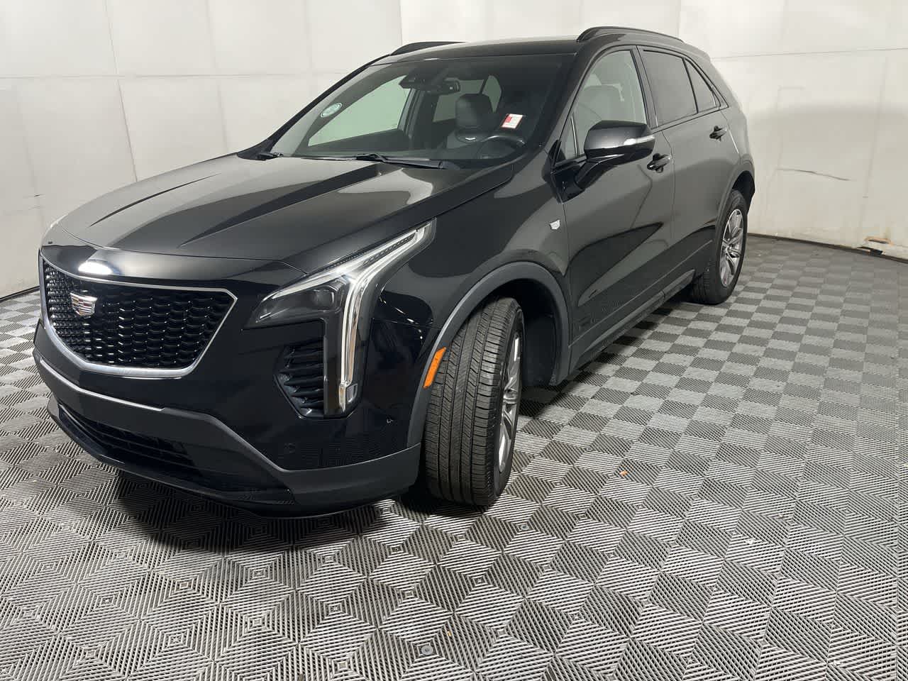 2021 Cadillac XT4 Sport photo 3