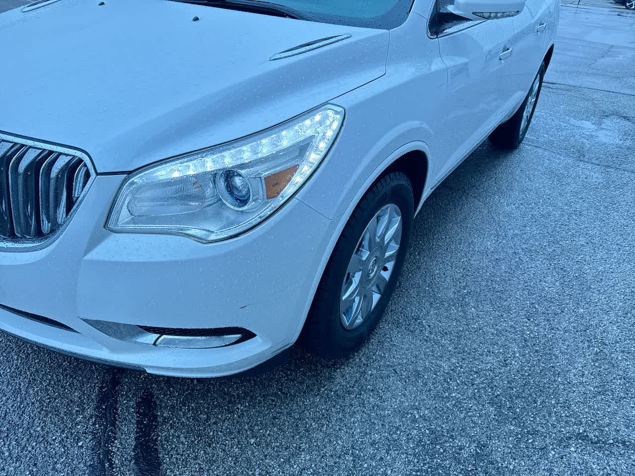 2016 Buick Enclave Leather photo 4