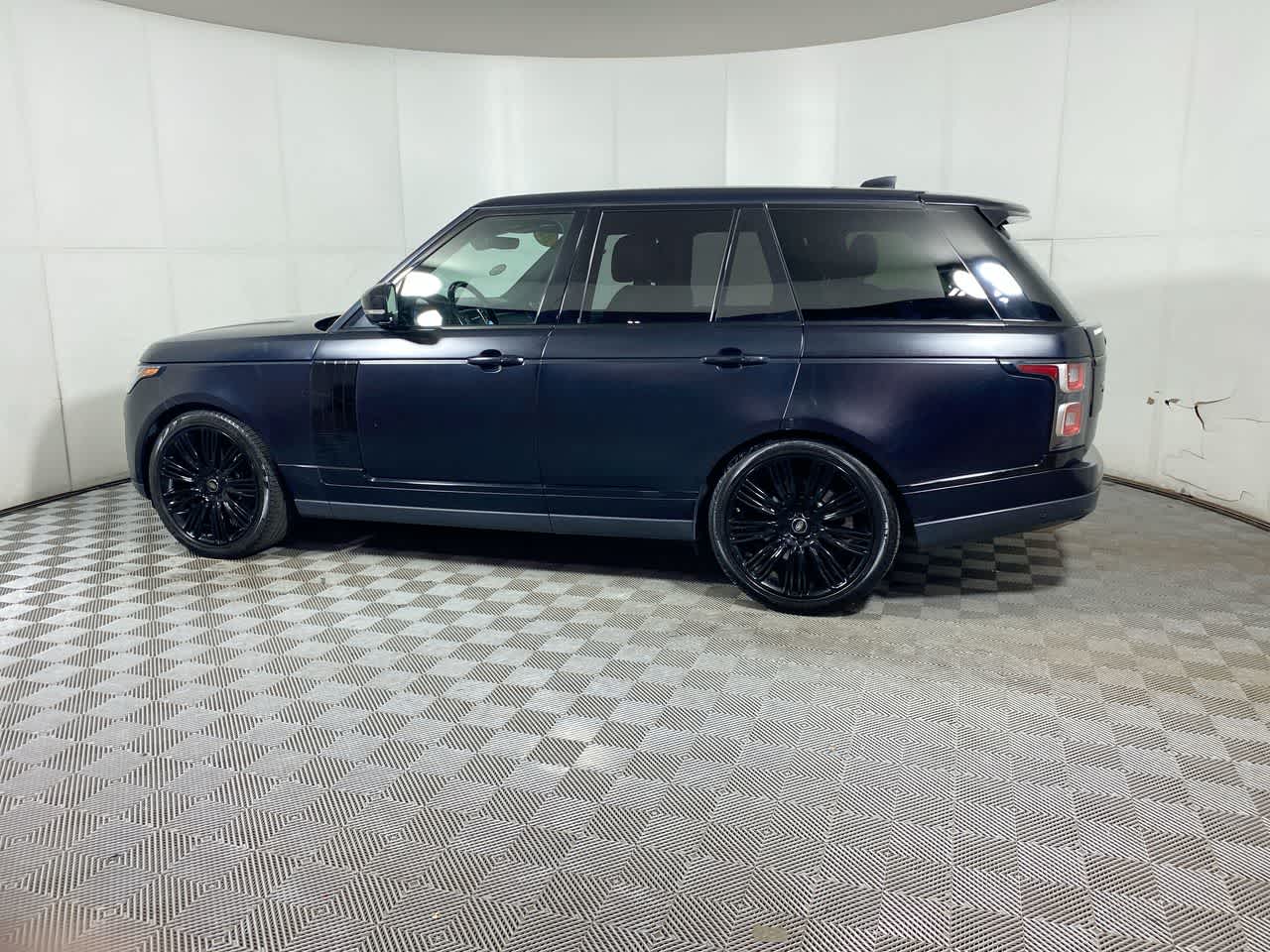 2021 Land Rover Range Rover P525 HSE HSE Westminster Edition photo 4