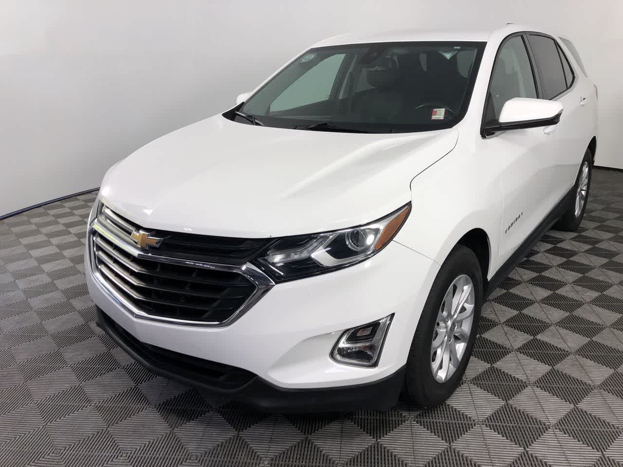 2019 Chevrolet Equinox LT photo 4