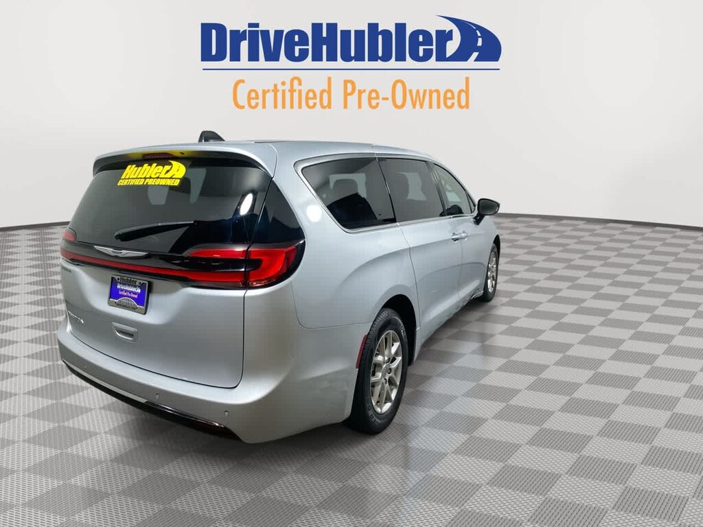 Used 2024 Chrysler Pacifica Touring L Van Passenger Van