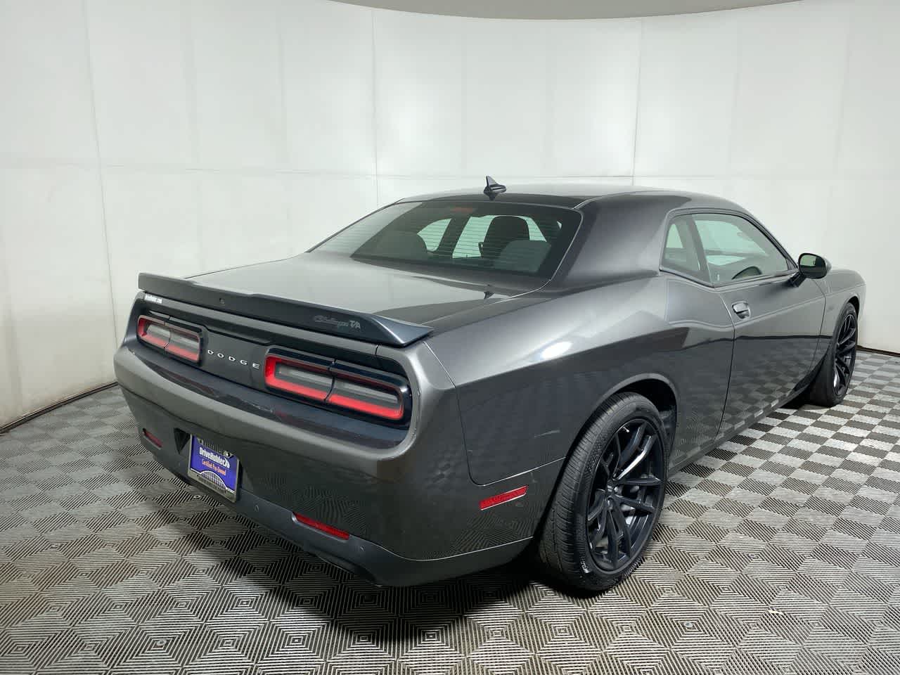 2021 Dodge Challenger R/T Scat Pack photo 2