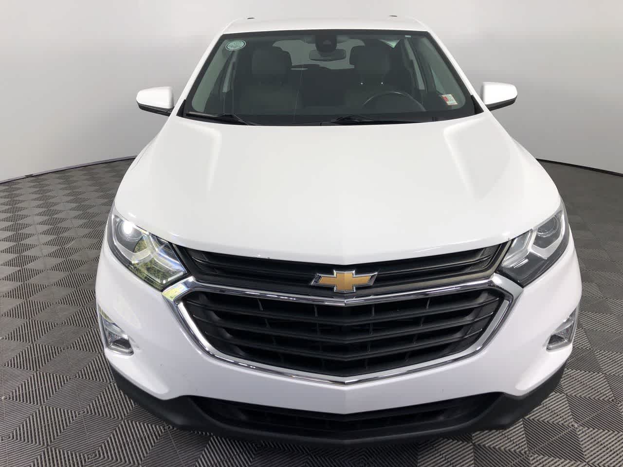 2019 Chevrolet Equinox LT photo 3