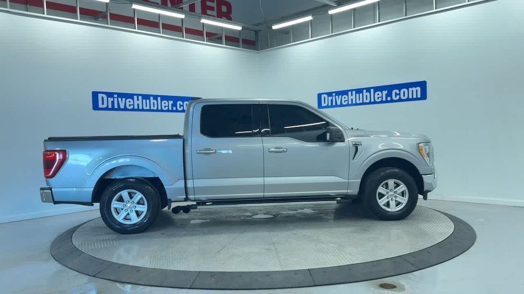 Used 2021 Ford F-150 XLT 4WD Supercrew 5.5 Box Truck SuperCrew Cab