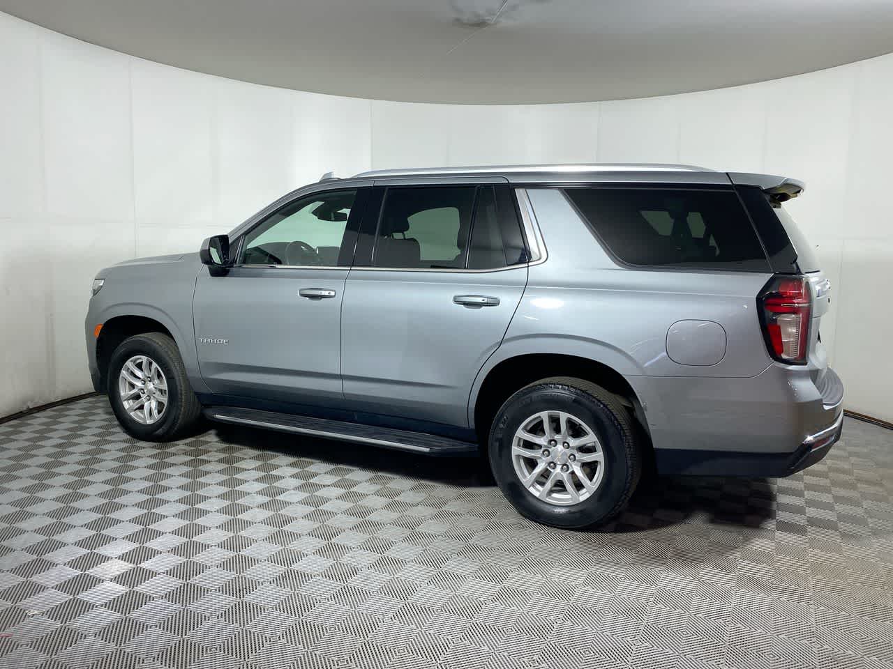 2023 Chevrolet Tahoe LT photo 4