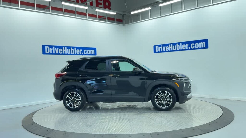 Used 2025 Chevrolet Trailblazer LT SUV