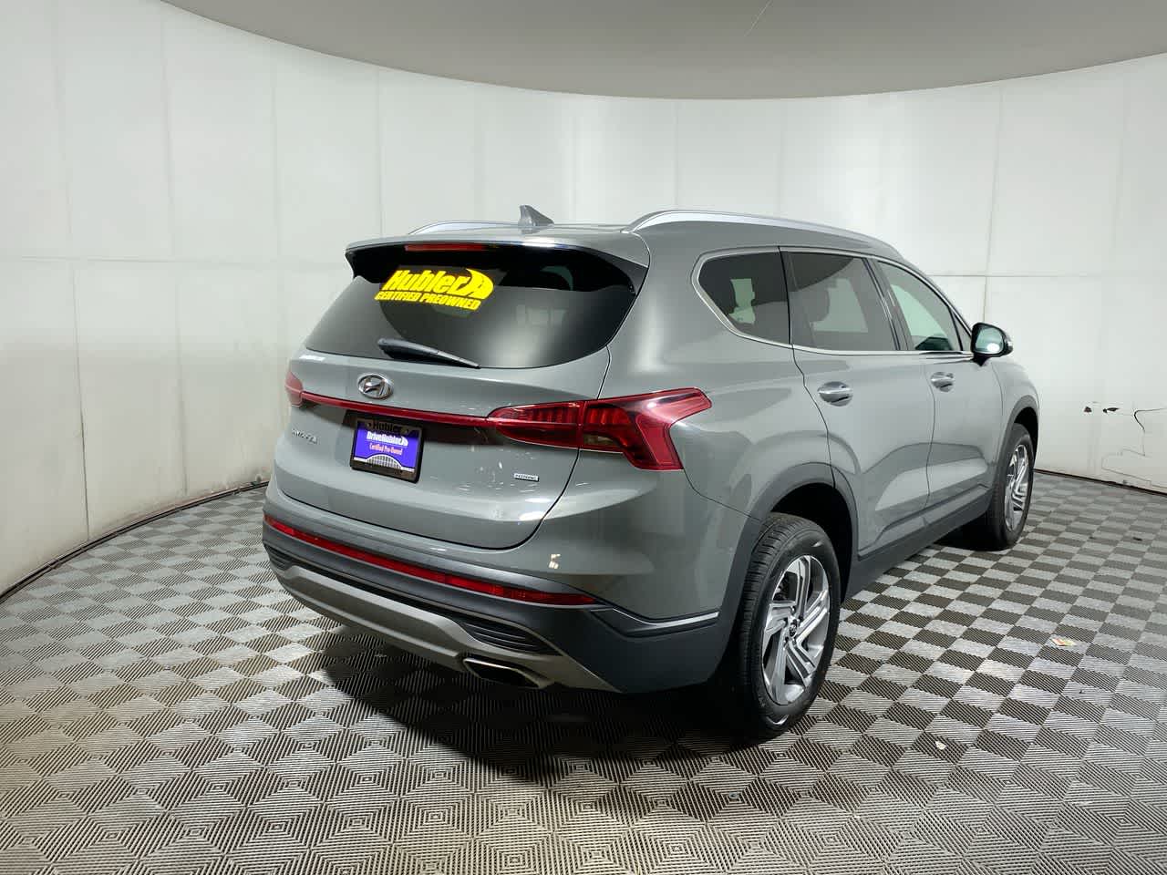 2023 Hyundai Santa Fe SEL photo 2