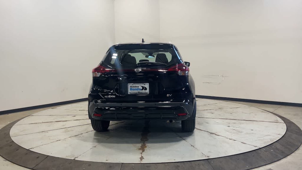 Used 2023 Nissan Kicks SV SUV