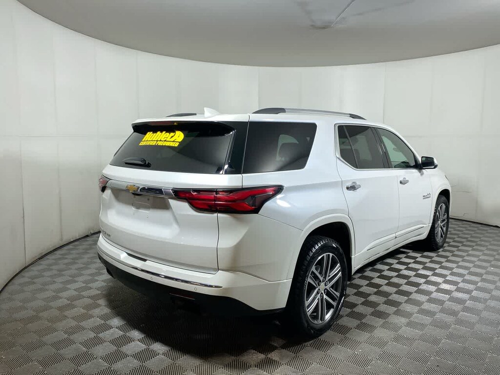 Used 2023 Chevrolet Traverse High Country SUV
