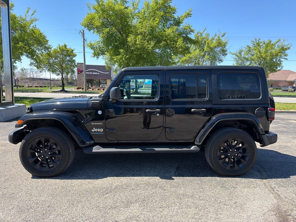 Used 2023 Jeep Wrangler 4xe Sahara SUV