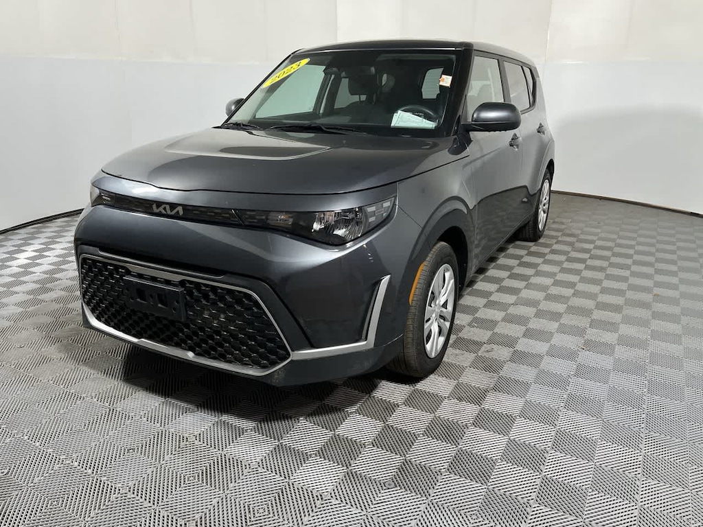 Used 2023 Kia Soul LX Hatchback