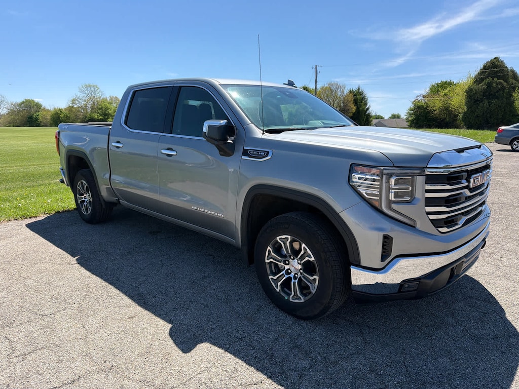 Used 2025 GMC Sierra 1500 SLT 4WD Crew Cab 147 Truck Crew Cab