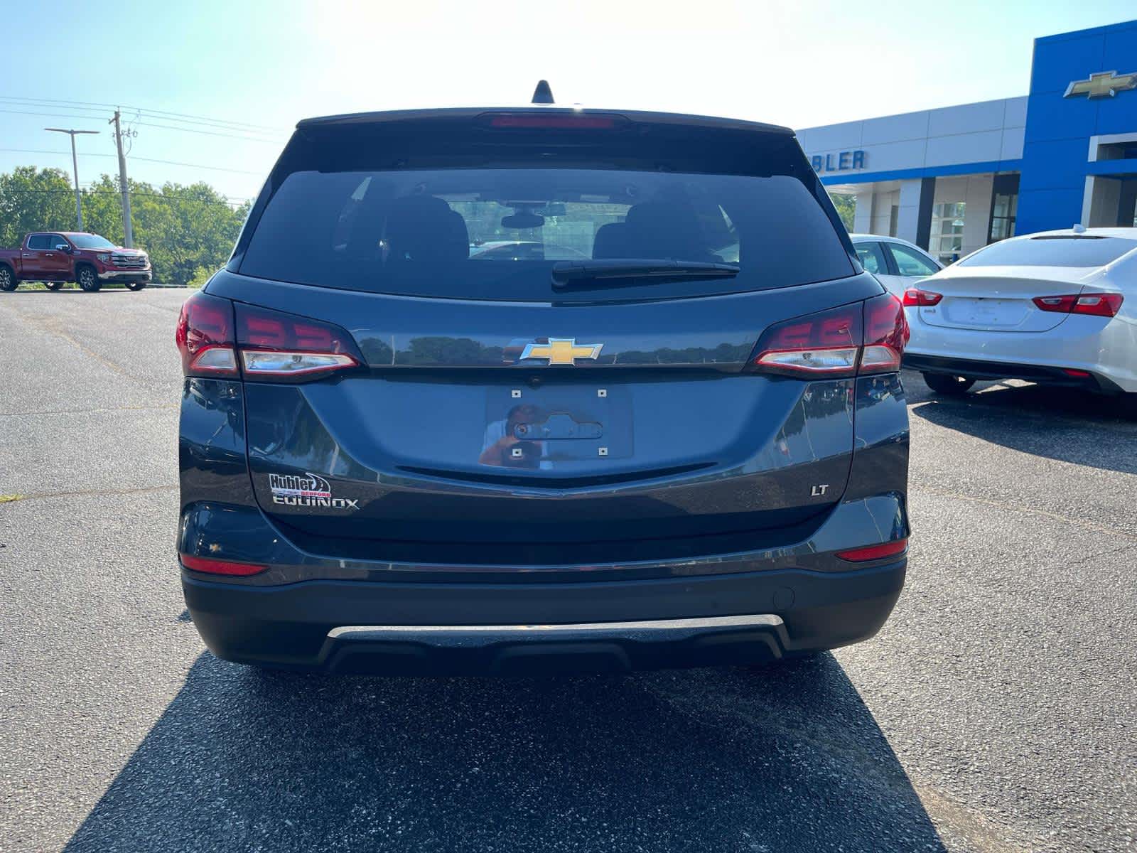 2022 Chevrolet Equinox LT photo 3