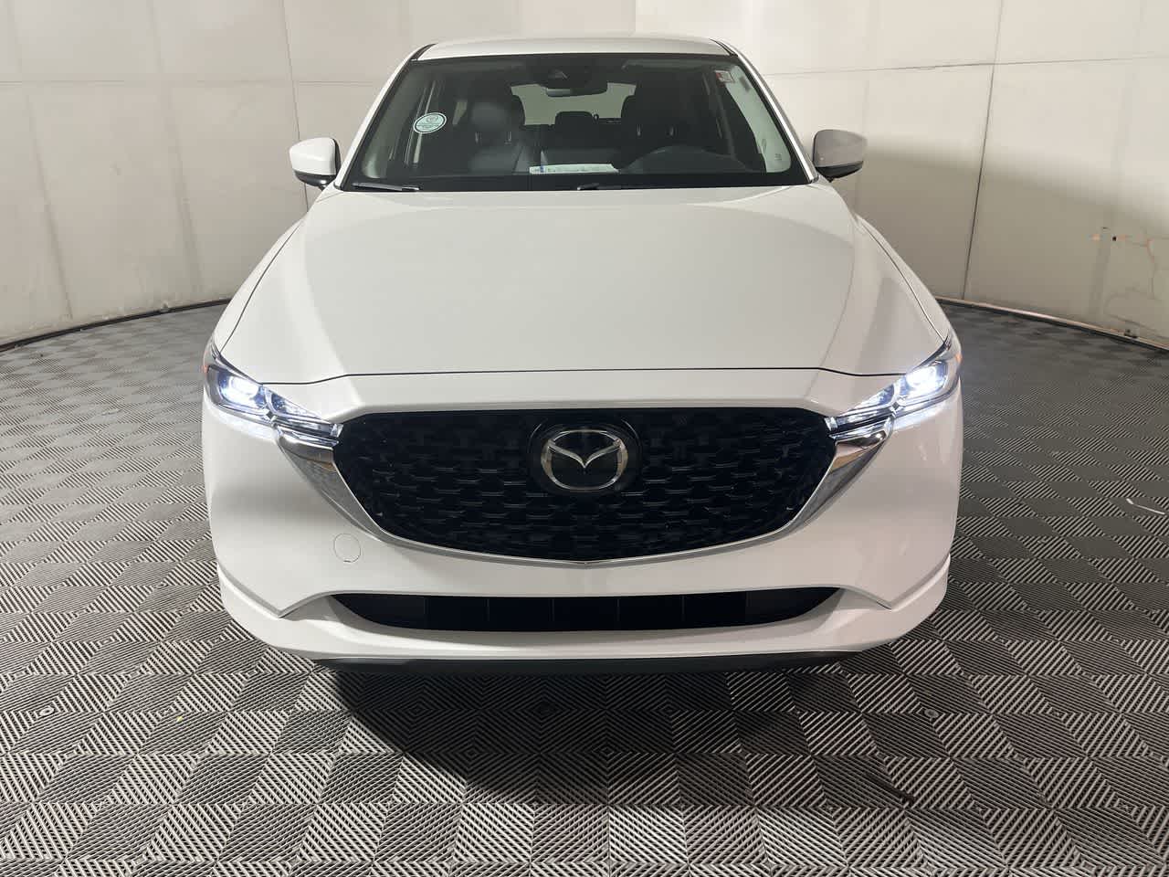 2025 Mazda CX-5 2.5 Select photo 3