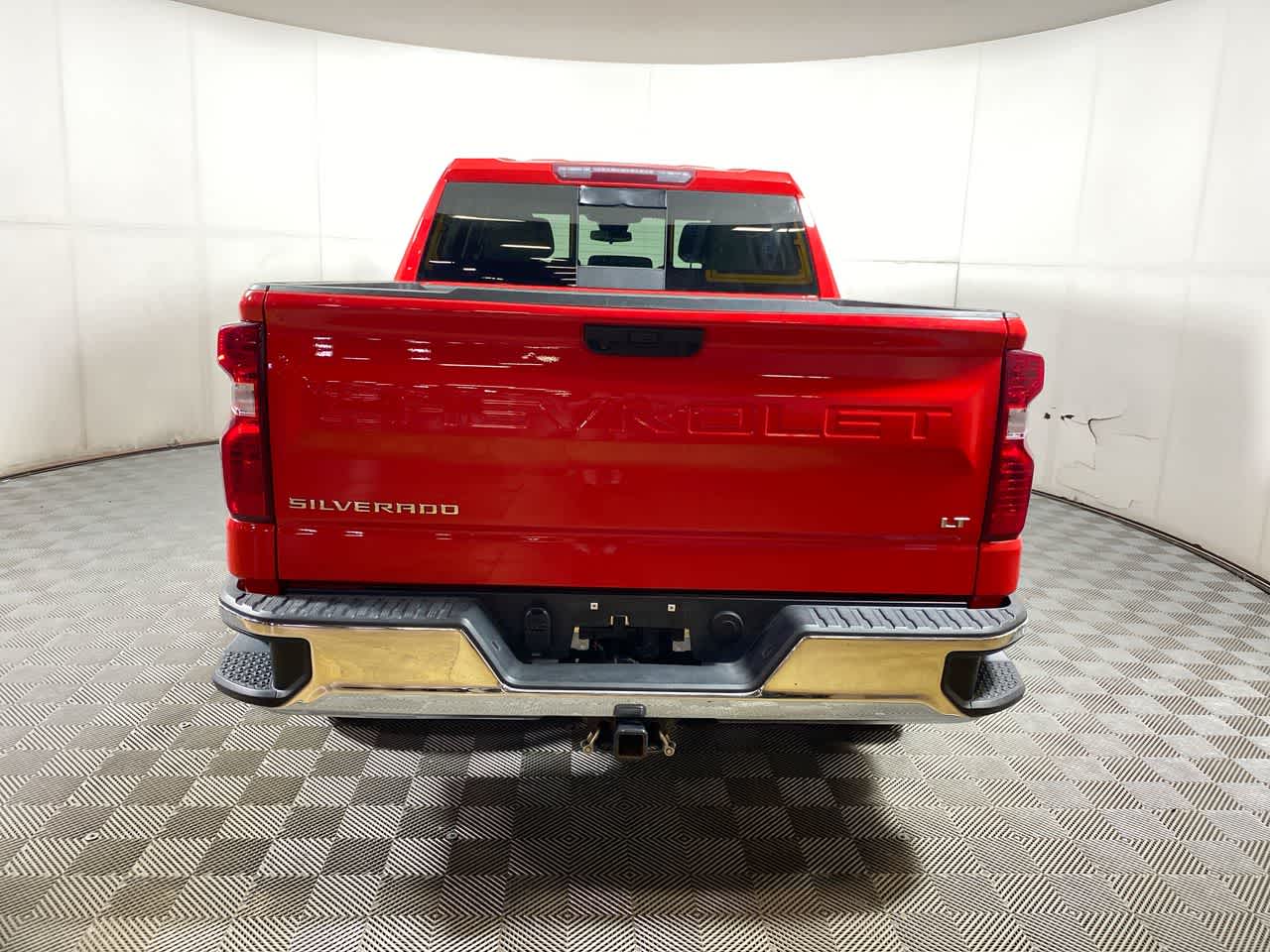 2022 Chevrolet Silverado 1500 LT photo 3