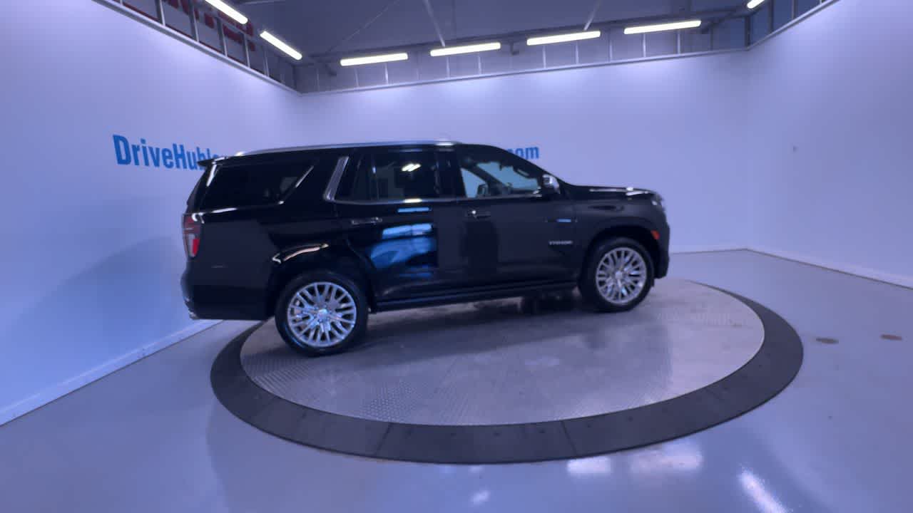 2023 Chevrolet Tahoe Premier photo 3