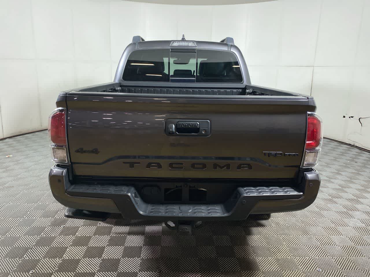 2023 Toyota Tacoma TRD Pro Double Cab V6 photo 3
