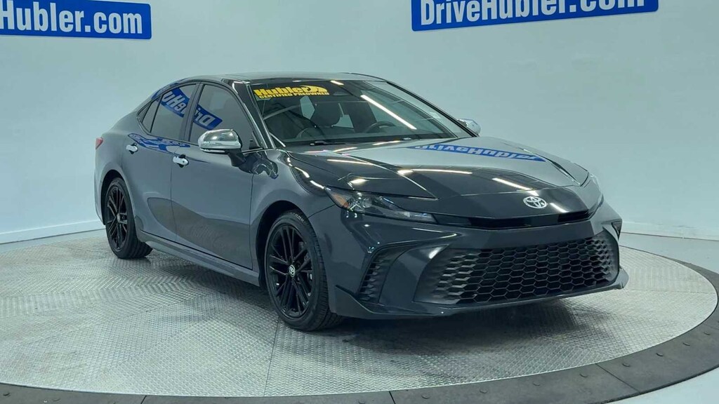 Used 2025 Toyota Camry SE Sedan