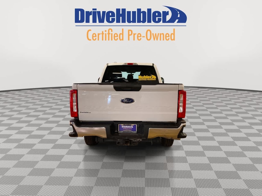 Used 2024 Ford Super Duty F-250 SRW XLT 4WD Crew Cab 6.75 Box Truck Crew Cab