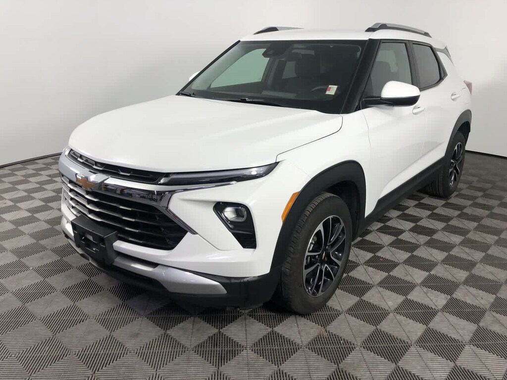Used 2025 Chevrolet Trailblazer LT SUV