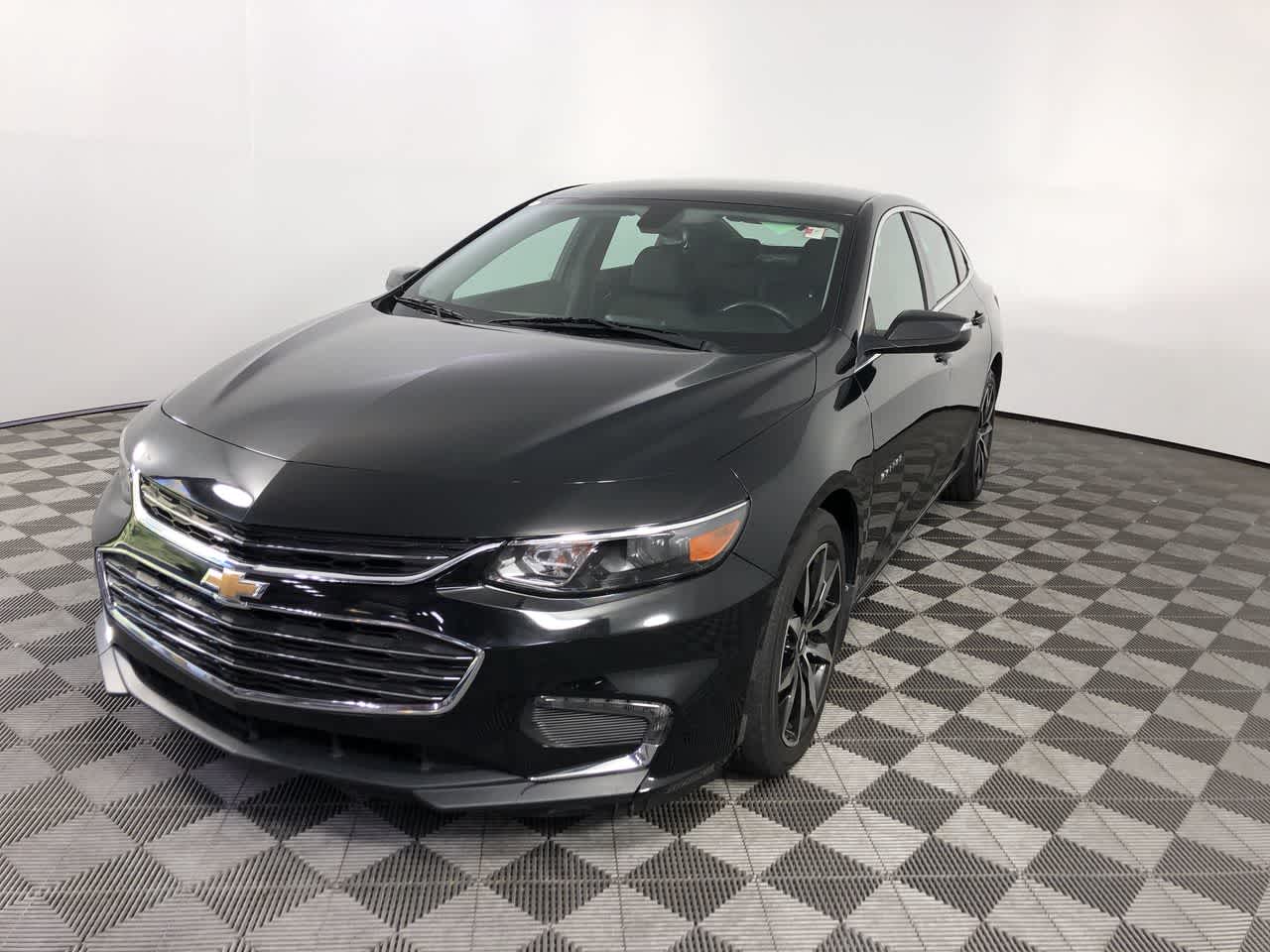 2018 Chevrolet Malibu 1LT photo 4