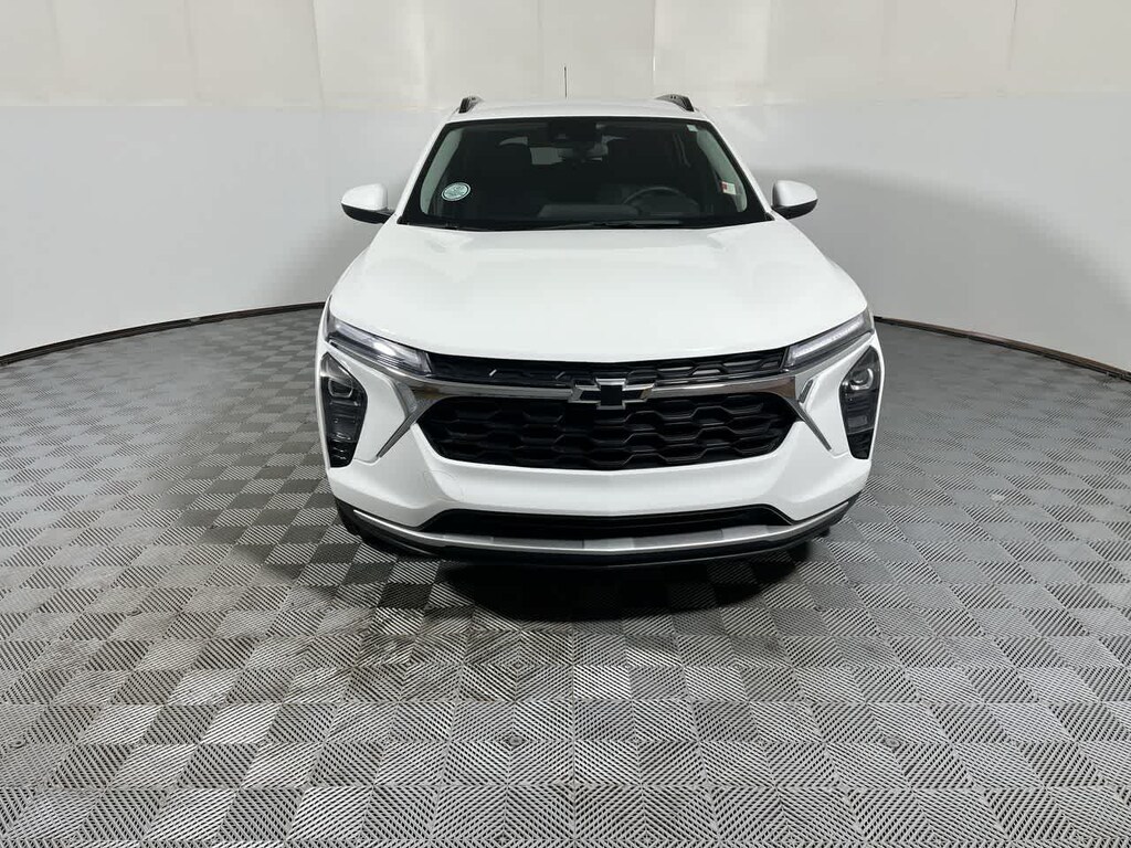 Used 2024 Chevrolet Trax LT SUV