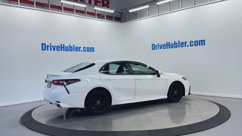 Used 2022 Toyota Camry SE Sedan