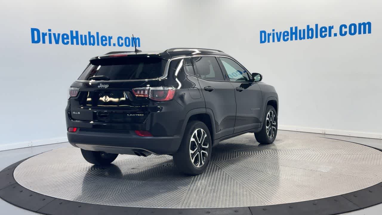 2022 Jeep Compass Limited photo 2