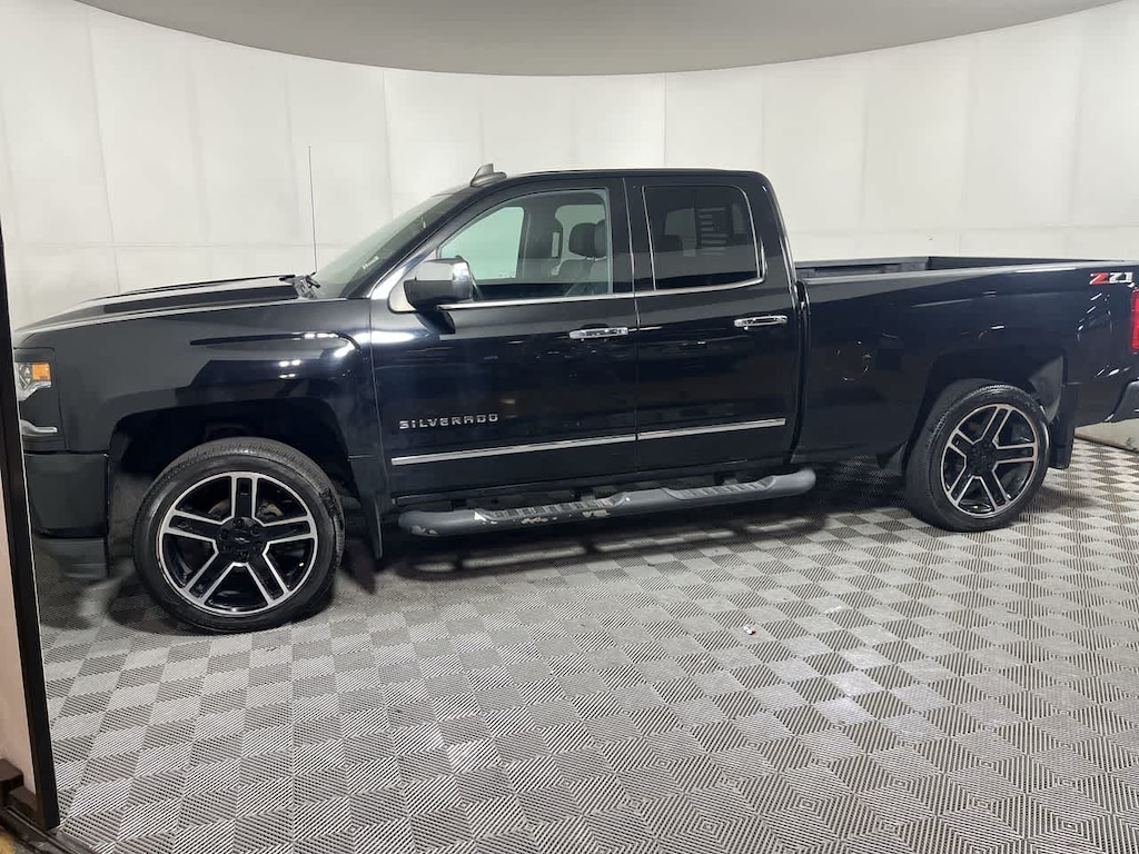 Used 2018 Chevrolet Silverado 1500 LTZ 4WD Double Cab 143.5 Truck Double Cab