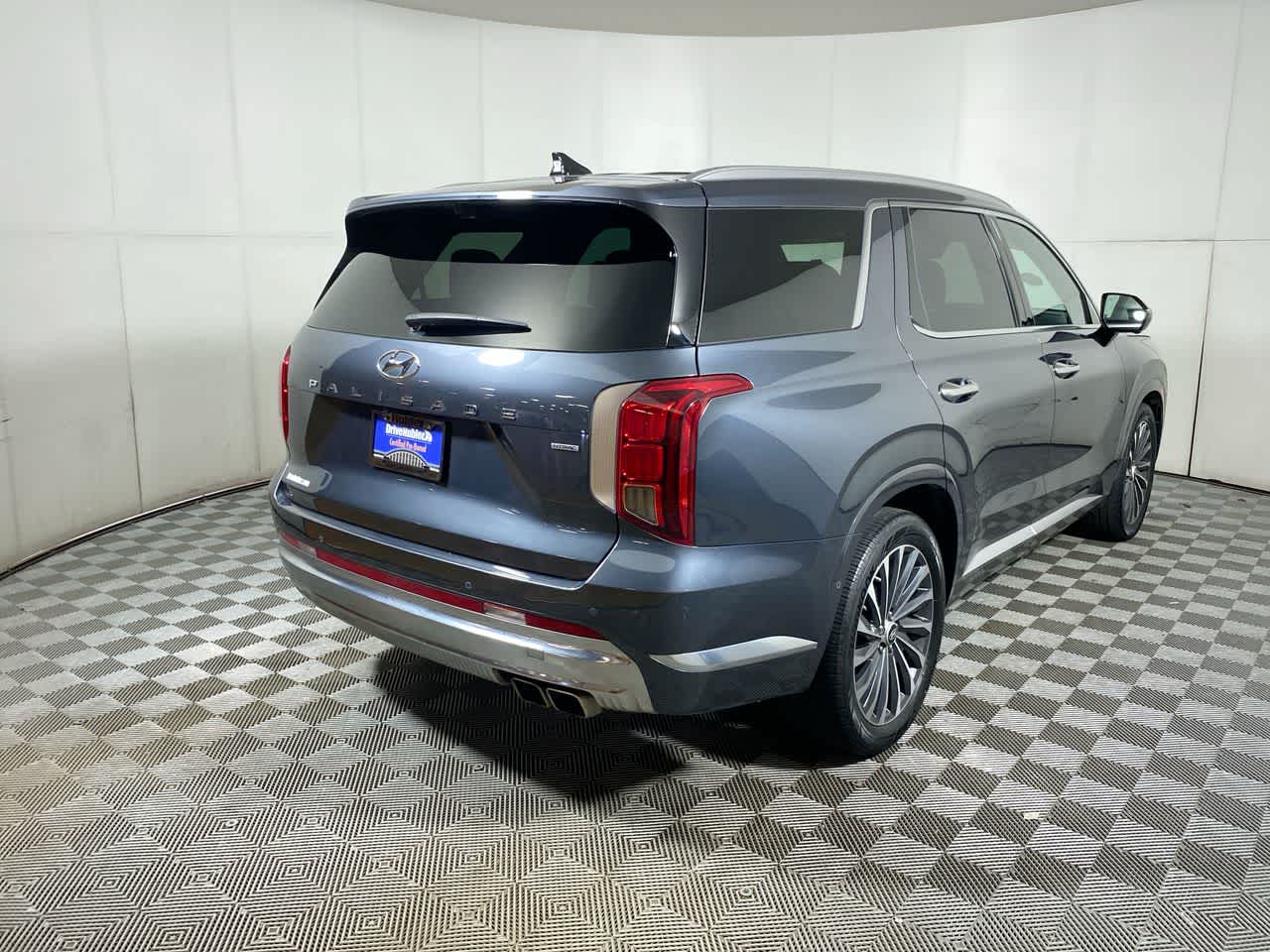 2024 Hyundai Palisade Calligraphy photo 2