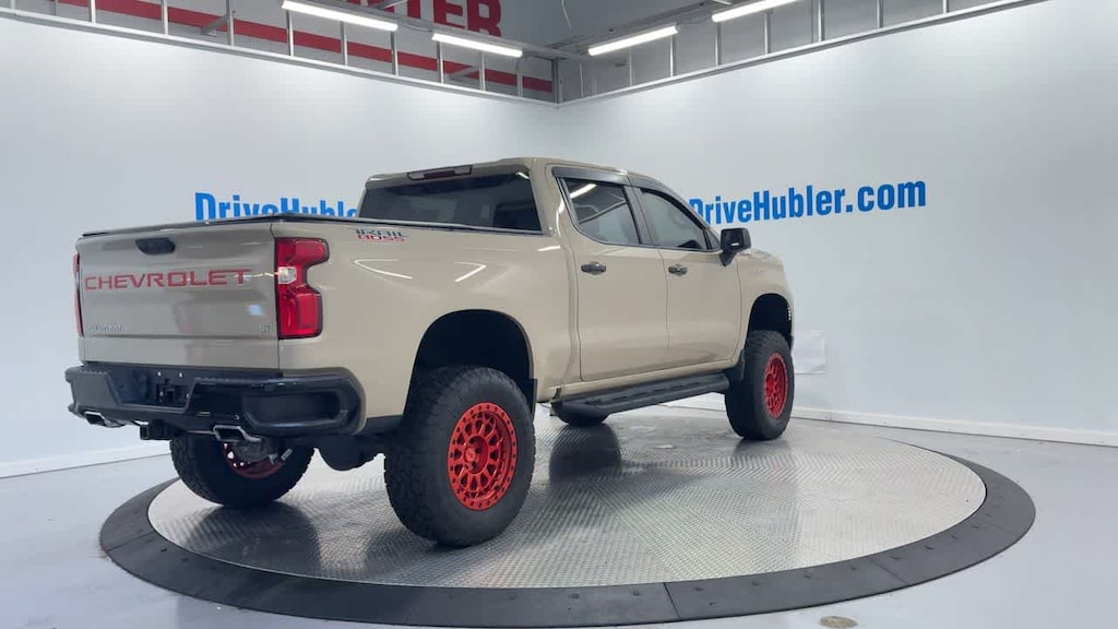 Used 2022 Chevrolet Silverado 1500 LT Trail Boss 4WD Crew Cab 147 Truck Crew Cab