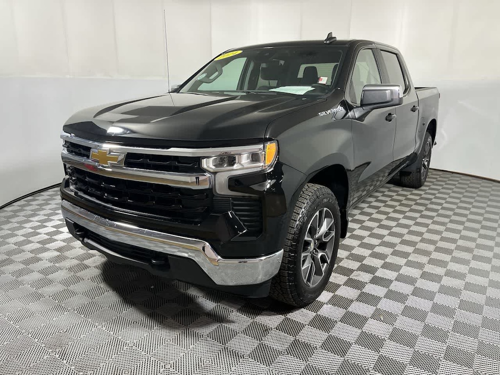 Used 2024 Chevrolet Silverado 1500 LT Truck Crew Cab