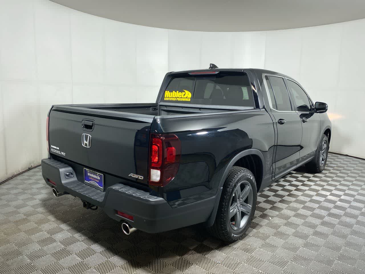 2023 Honda Ridgeline RTL photo 2