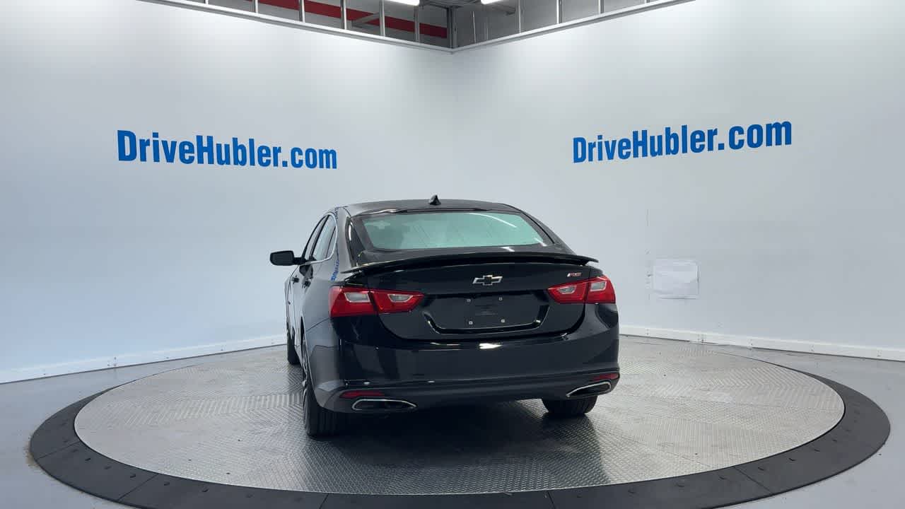 2020 Chevrolet Malibu RS photo 2