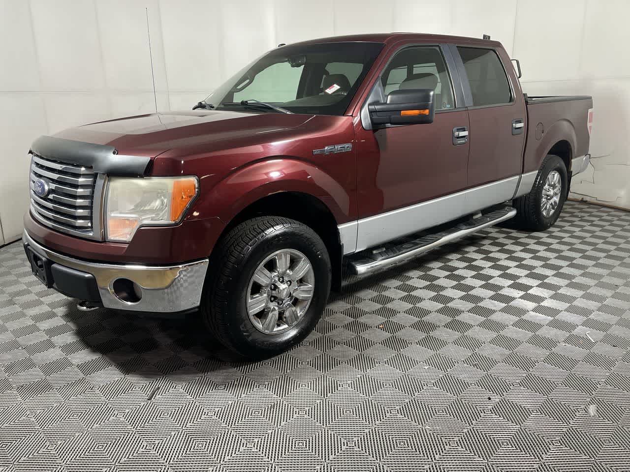 2010 Ford F-150 XLT photo 4