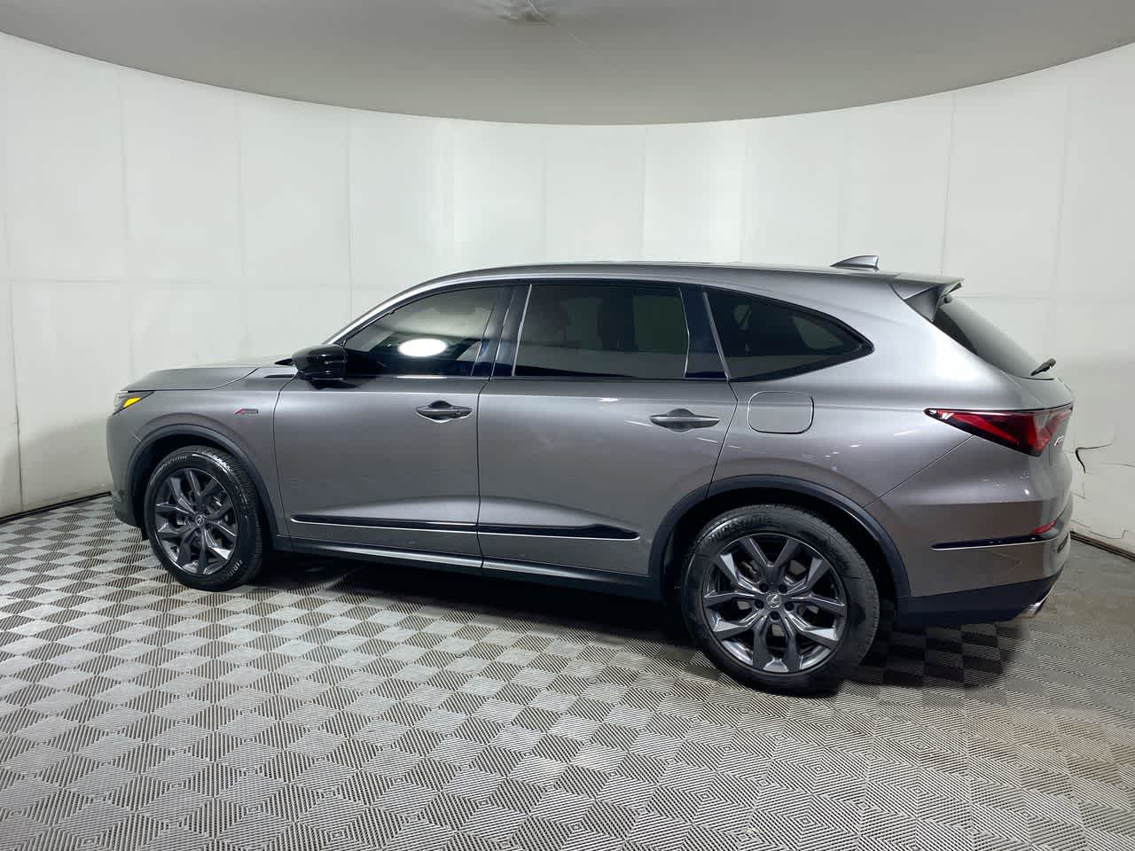 2023 Acura MDX Base A-Spec photo 4