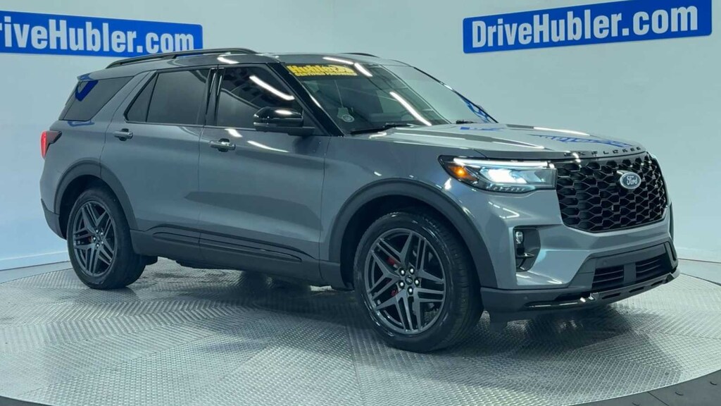 Used 2025 Ford Explorer ST SUV