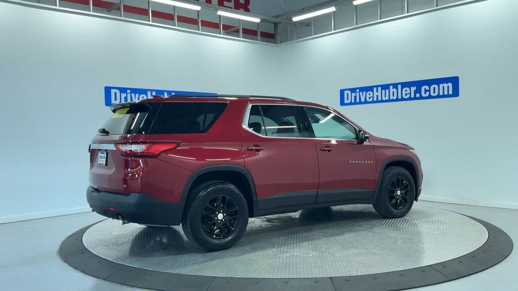 Used 2020 Chevrolet Traverse LT Cloth SUV